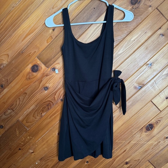 Wilfred Black Saturn Mini Dress Size 2XS - Picture 3 of 6